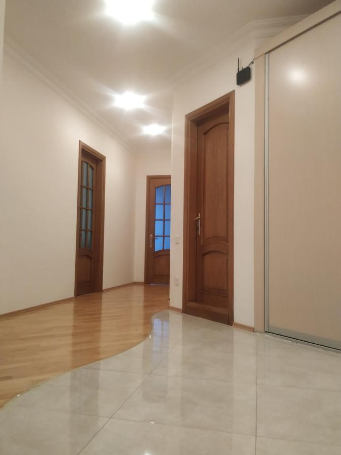 Central Apart Baku Bagian luar foto